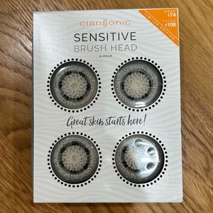 NIB Clarisonic Sensitive Brush Head, Limited Edition 4 pack (2 available)
